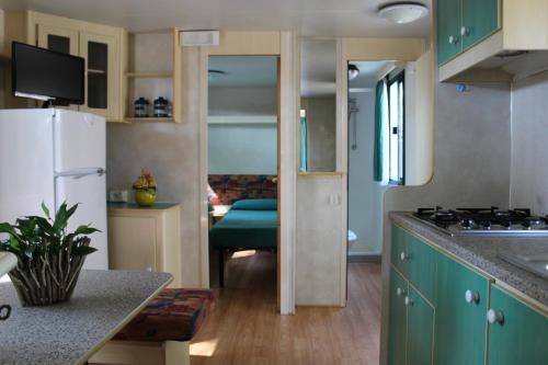 2 bedrooms, 4 beds