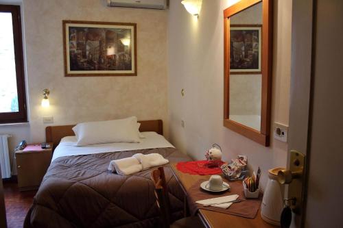 1 twin bed