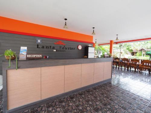 Entrance, Lanta Fevrier Resort in Koh Lanta