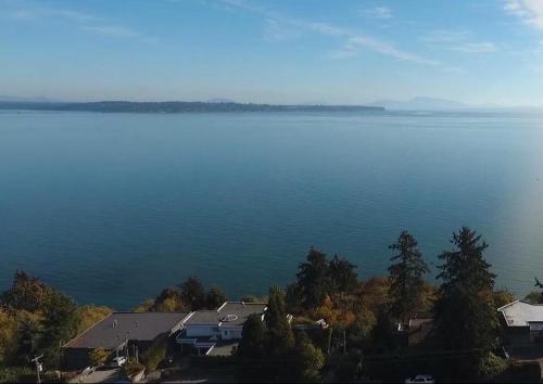 Εξωτερική όψη, White Rose House in Γουάιτ Ροκ(Βρετανική Κολούμβια)
