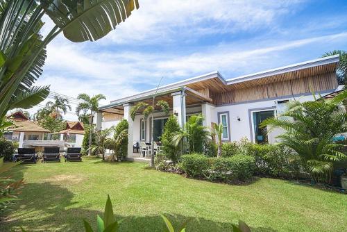 VILLA CHELONI 2 BEDROOMS Stop at VILLA CHELONI 2 BEDROOMS to discover the wonders of Phuket. The property features a wide range of facilities to make your stay a pleasant experience. All the necessary facilities, including Wi