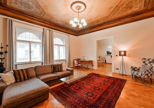 Two-Bedroom Apartment with Two Bathrooms