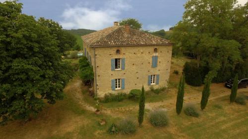 Au mas des calmettes chambres et table d'hotes Gite dans le tarn