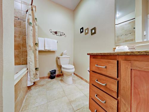 1125 NW Spring St Condo Unit A-203 - image 4