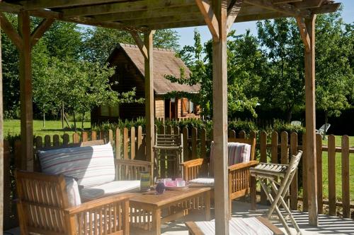 Le clos des charmelines in เมอลัง