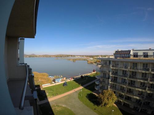 Lake and Spa Apartman - image 3