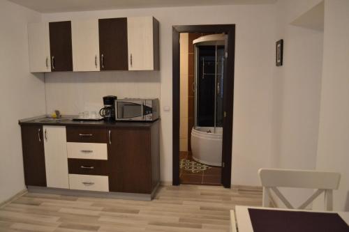 Casa Krone - Piața Sfatului - image 3