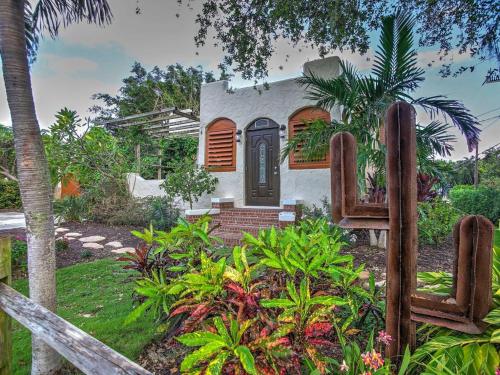 

Delray Beach Home and Cottage