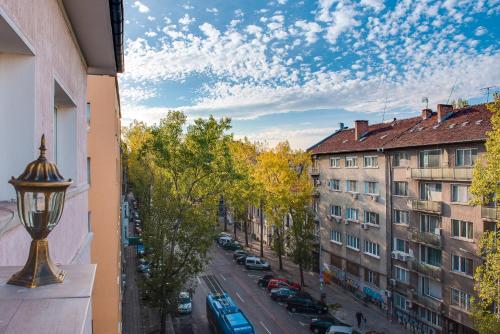 Unique atmosphere with golden standard design, Sofia (photo 7)