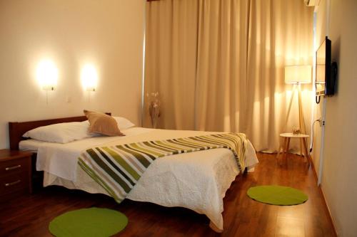 Villa Stari Dvor The 3-star Villa Stari dvor offers comfort and convenience whether youre on business or holiday in Ugljan. Offering a variety of facilities and services, the hotel provides all you need for a good ni