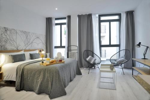 B&B Madrid - Aspasios Atocha Apartments - Bed and Breakfast Madrid