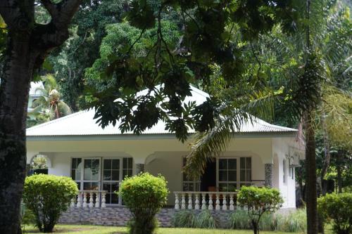 Facilities, Chalet Bamboo Vert in Seychelles Islands