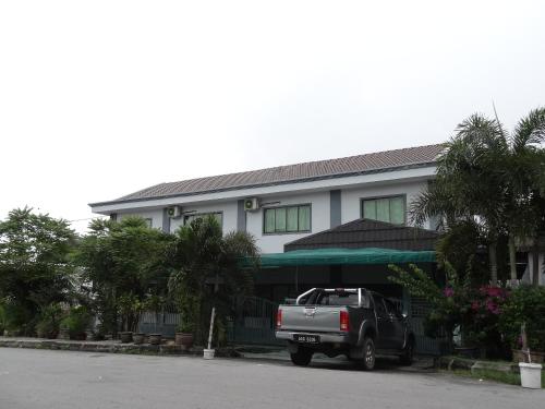 Buntong Homestay -Rooms Only in Menglembu