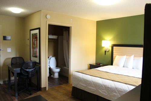 Extended Stay America Suites - Chesapeake - Churchland Blvd - image 11
