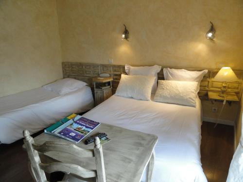 Hotel Restaurant Planes - image 10