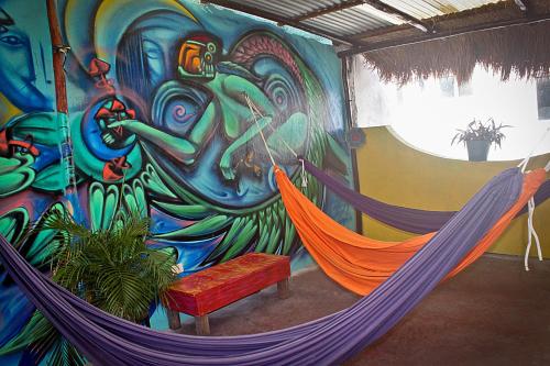 Tres Mundos Hostel – Playa del Carmen, TX