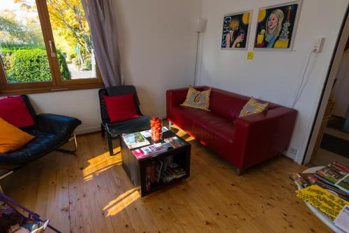 صالة مشتركة/ منطقة التلفزيون, B&B Kalimera Pratteln in Liestal