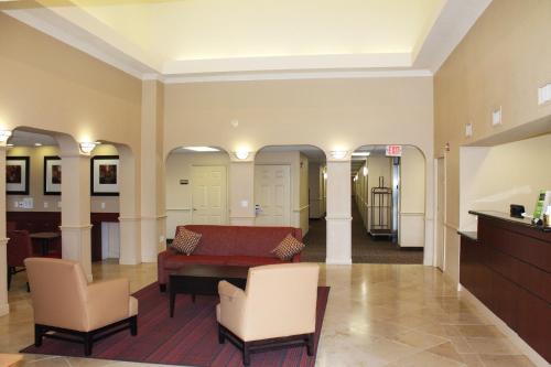 Lobby, Extended Stay America Suites - Houston - Sugar Land in Sugarland