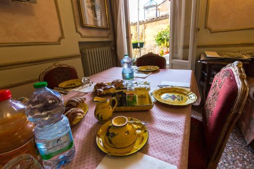 Antica Residenza D'Azeglio Room&Breakfast di Charme - image 10