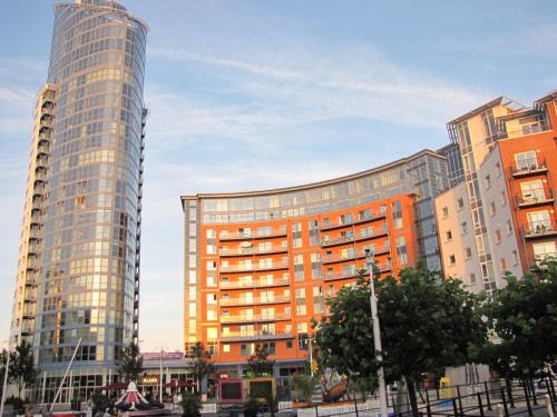 Gunwharf Quays Modern Apartment, Portsmouth, Hampshire