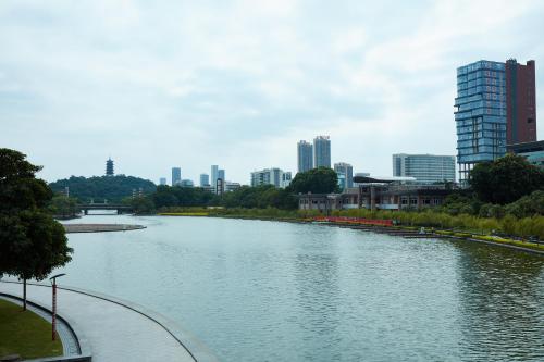 Lantern Lake