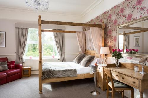 Bishops Guest Accommodation - B&B in Holgate
