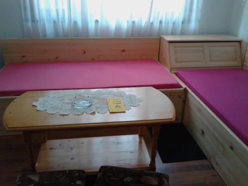 Family Hotel Shisharka - image 13