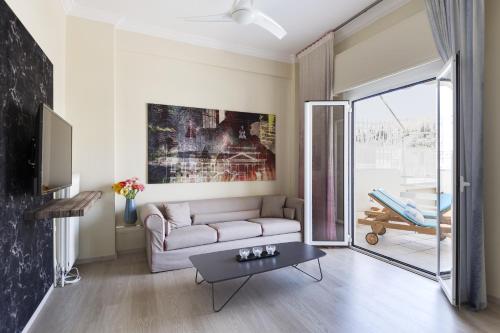 Acropolis View Luxury Suite - image 13