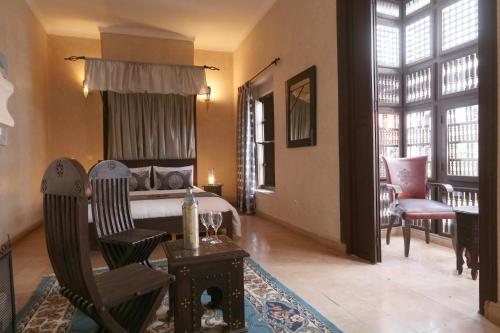 Classic Quadruple Room image 10