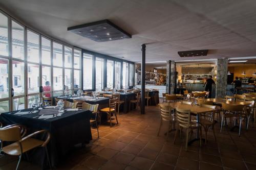 La Pedania Hotel Y Bungalows - Liguerre de Cinca