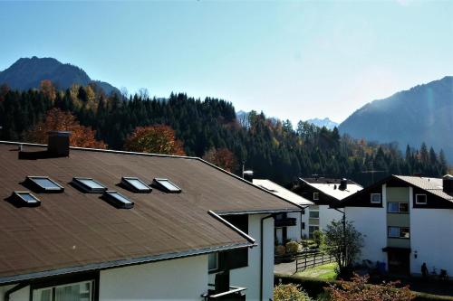 Apartment with Mountain View image 9