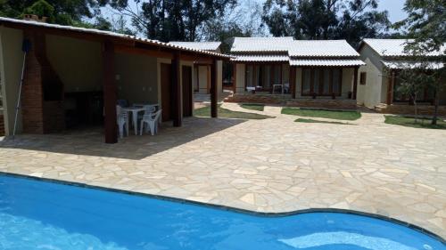 Swimming pool, Pousada Verde do Mato in Pirenopolis