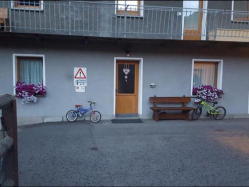 Two-Bedroom Apartment room in Appartamenti Elena & Milva