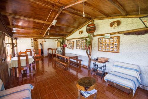 Hostal Taita Cristobal