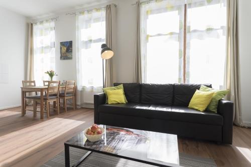 Studio Apartment Niemetzstr 51, Berlin