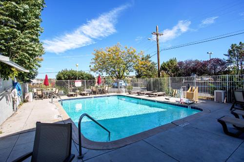 Kolam renang, Motel 6 Prescott, AZ in Prescott (AZ)