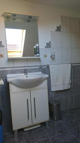  Apartments Margetic in Živike