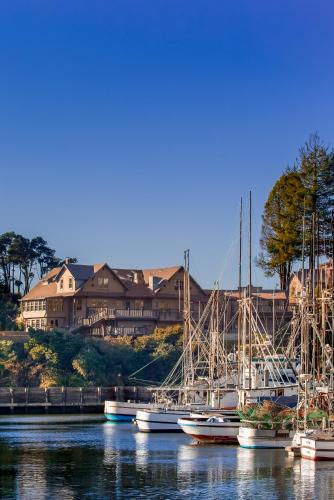 Noyo Harbor Inn - main image