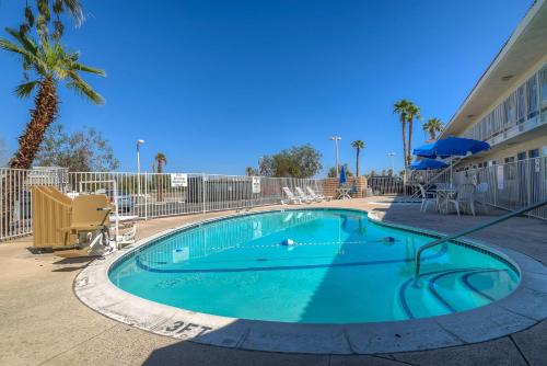 設施, Motel 6 Rancho Mirage, CA - Palm Springs in 蘭喬米拉