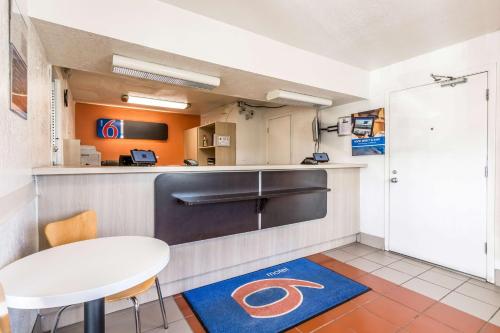 ล็อบบี้, Motel 6 Lumberton, NC in แลมเบอตัน (NC)