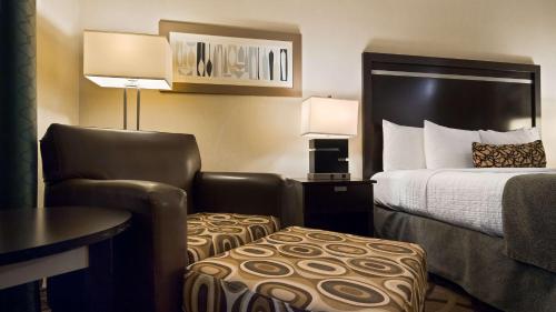 Best Western Plus Travel Hotel Toronto Airport