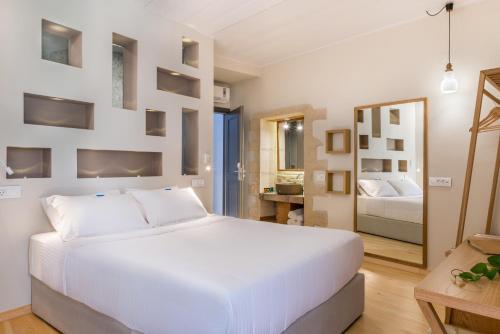 Hotel Off - main image