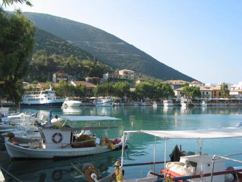  Leonidas Studios in Vasiliki