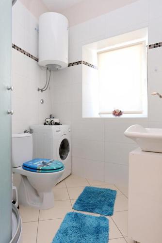 Apartments with WiFi Split - 10247, Split (photo 7)