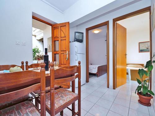 Apartment Bruna 653 - main image
