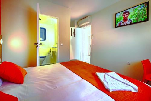 Hotel Formules Club 2