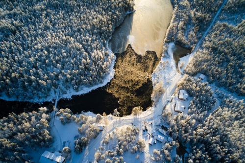 Vaattunki Wilderness Resort - Accommodation - Rovaniemi