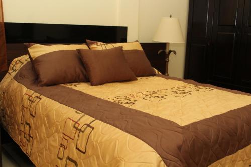 Lebon Hotel