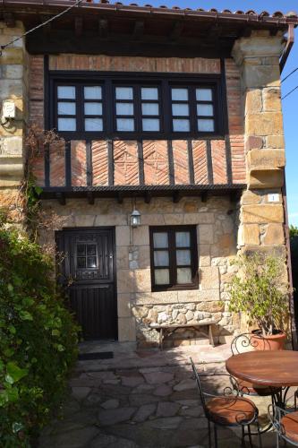  Casa Rural Noriega entre Oyambre y Comillas, Unterkunft in Larteme