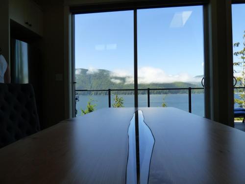 Iekārtas, Avatar by Eagle Reach Properties in Port Renfrew (BC)